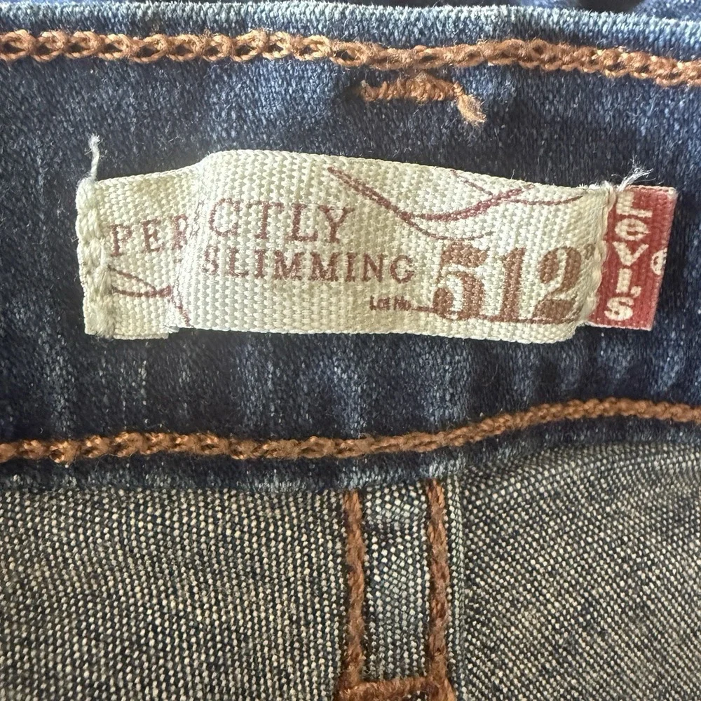N/A levis 512